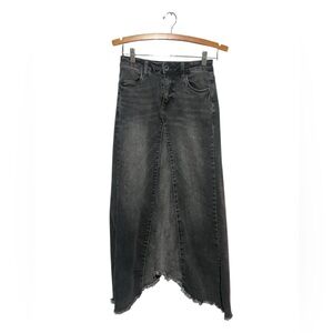 Wash Lab Women’s Black Washed Denim Midi Maxi Skirt Size 25 Frayed Hem